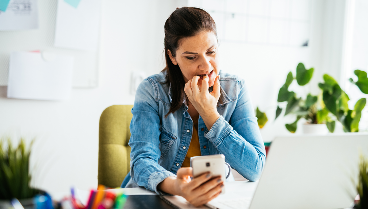 September_Biting your fingernails can harm your mouth-1200x683.png