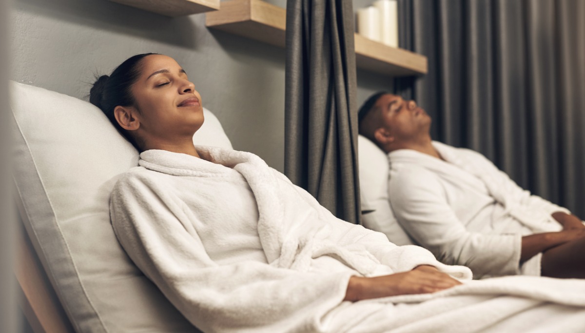 shot-of-a-young-couple-spending-the-day-together-at-a-spa-picture-1200x683.jpg