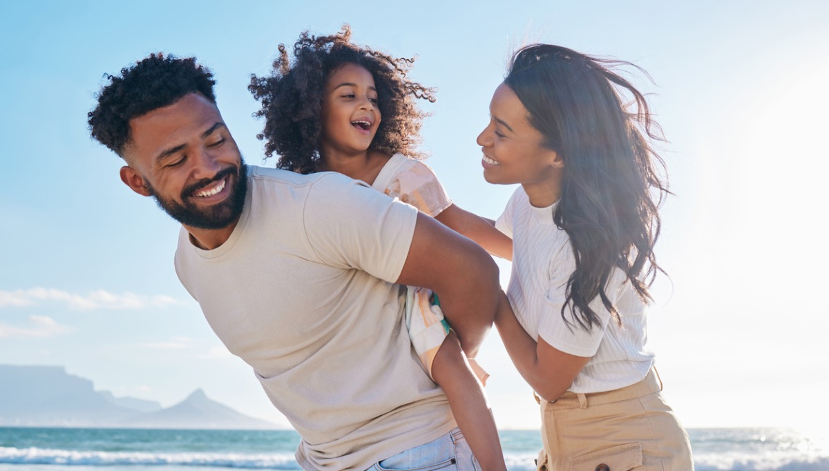 cropped-shot-of-an-affectionate-young-family-of-three-taking-a-walk-picture-1200x683.jpg