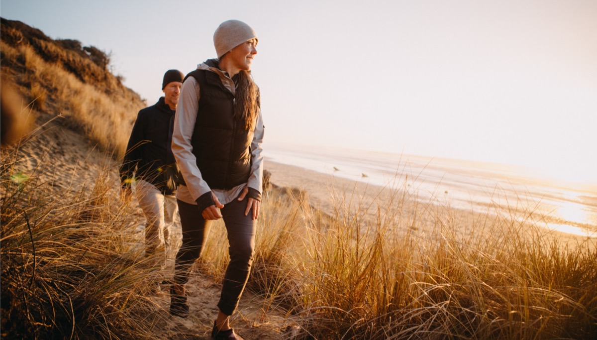 loving-mature-couple-hiking-at-oregon-coast-picture-1200x683.jpg