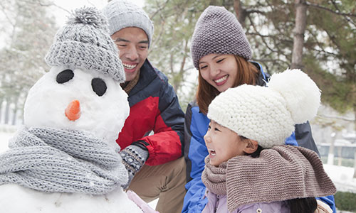 Snowman_500x300_AdobeStock_55855586.jpg