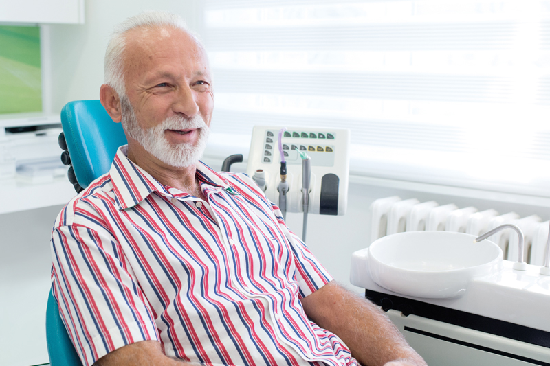 man-in-dental-chair-800x533.jpg