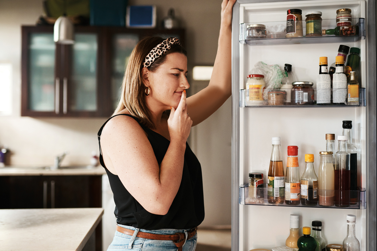 girl-at-refrigerator-1200x800.jpg