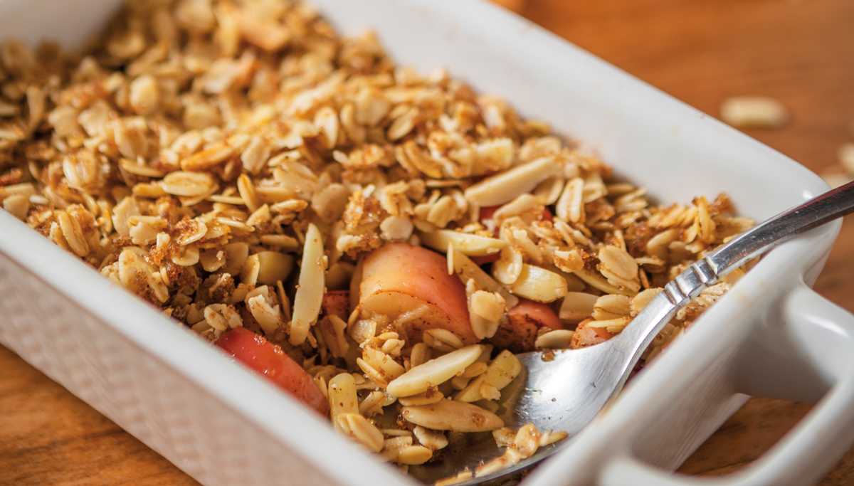 Sugar-Free Apple Crumble Recipe | Delta Dental